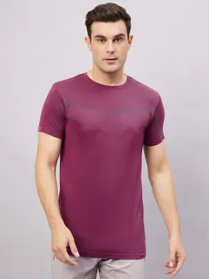 Men's Round Neck Half Sleeves Seamless T-Shirt - Wine