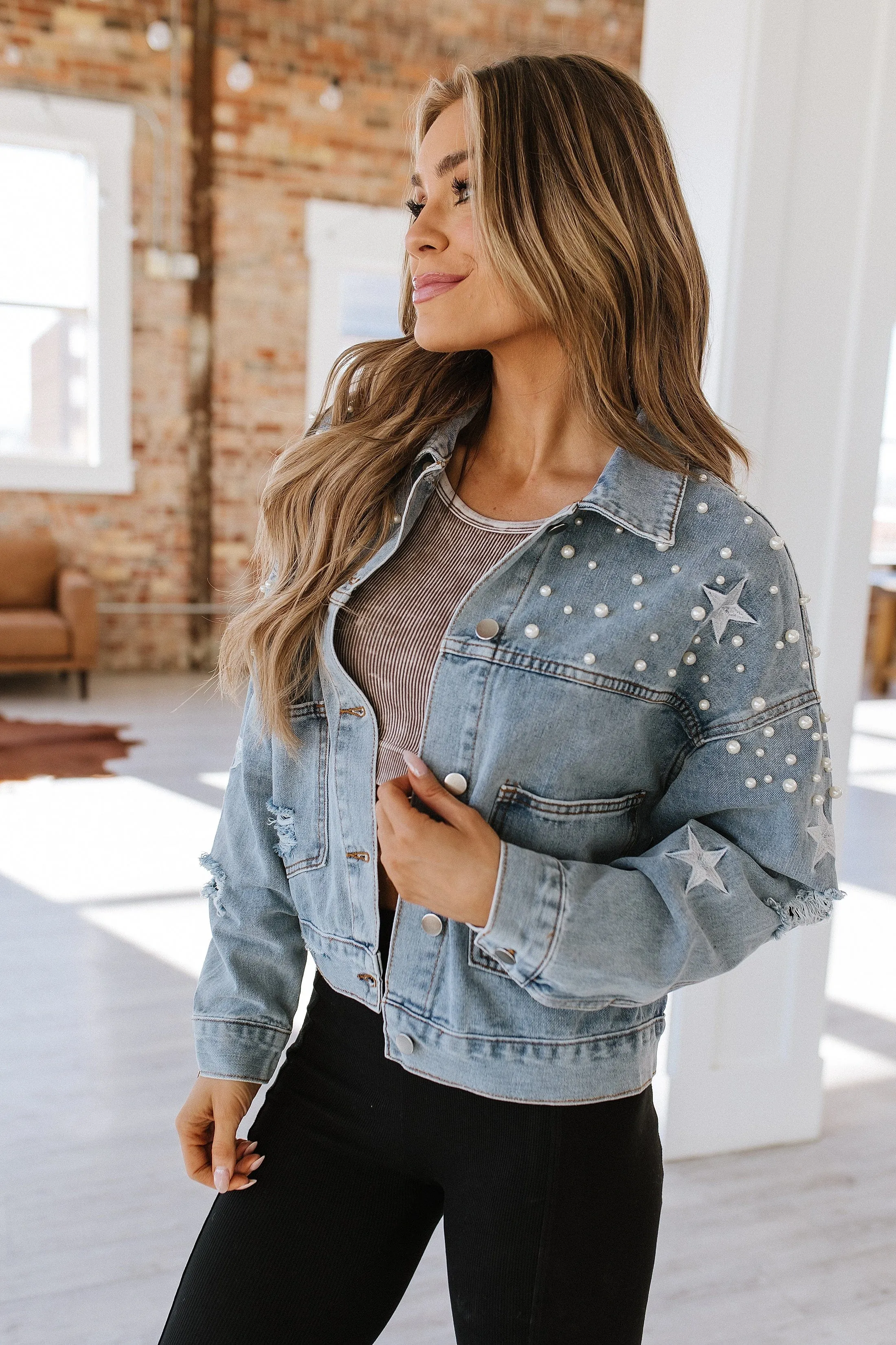 SALE - Distressed Star Cropped Denim Jacket | S-XL