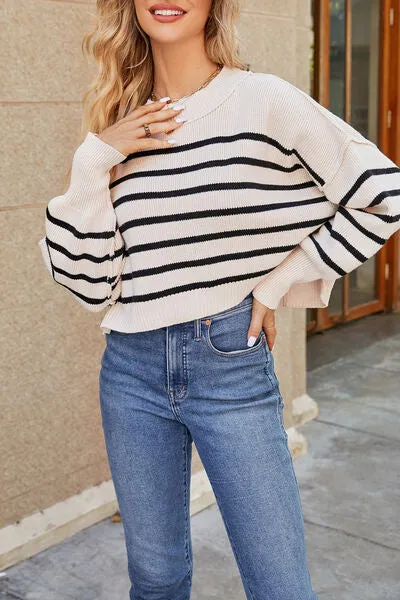 TEEK - Round Neck Angle Sweater