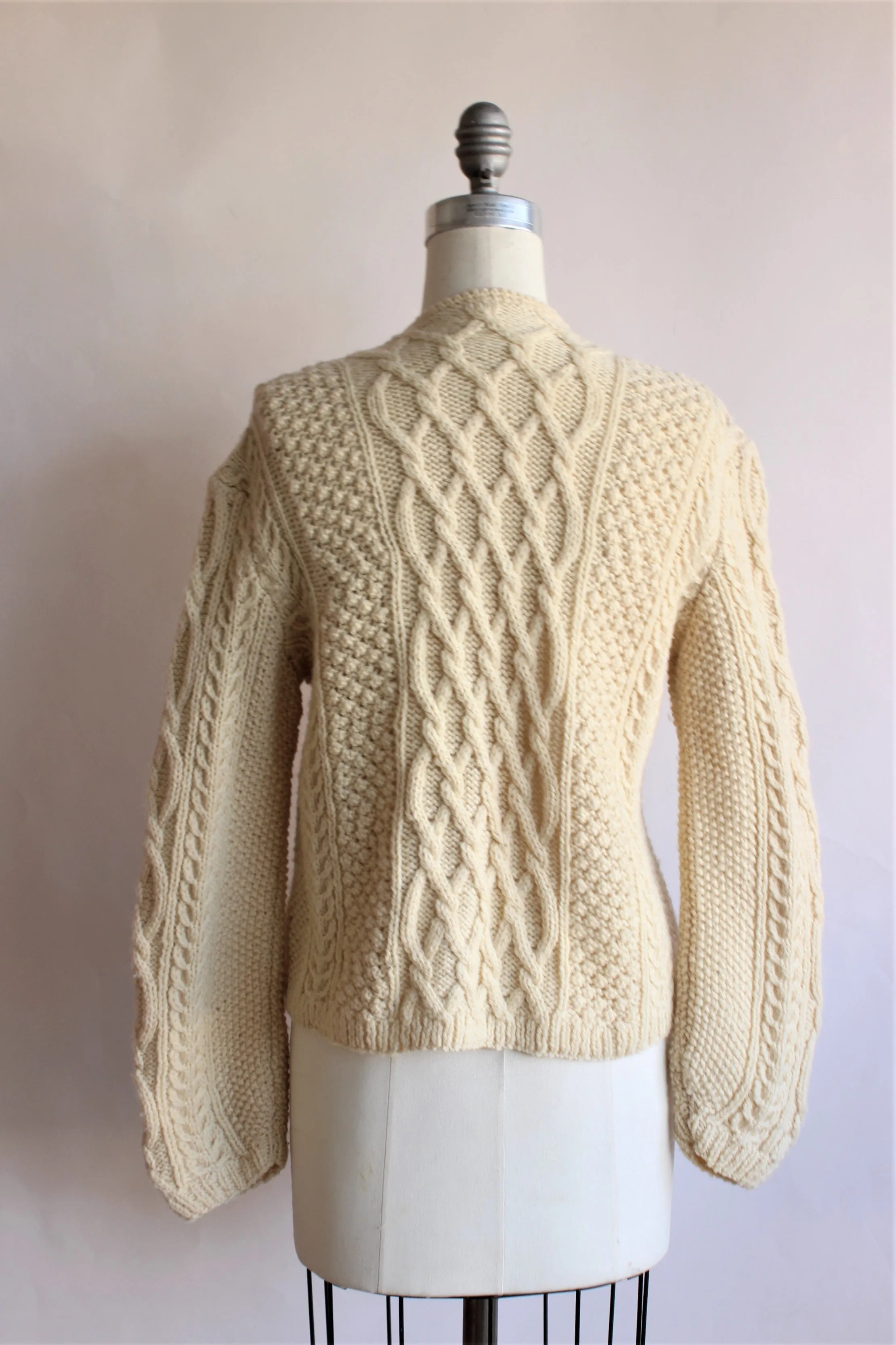 Vintage 1950s Ivory Cableknit Cardigan Sweater