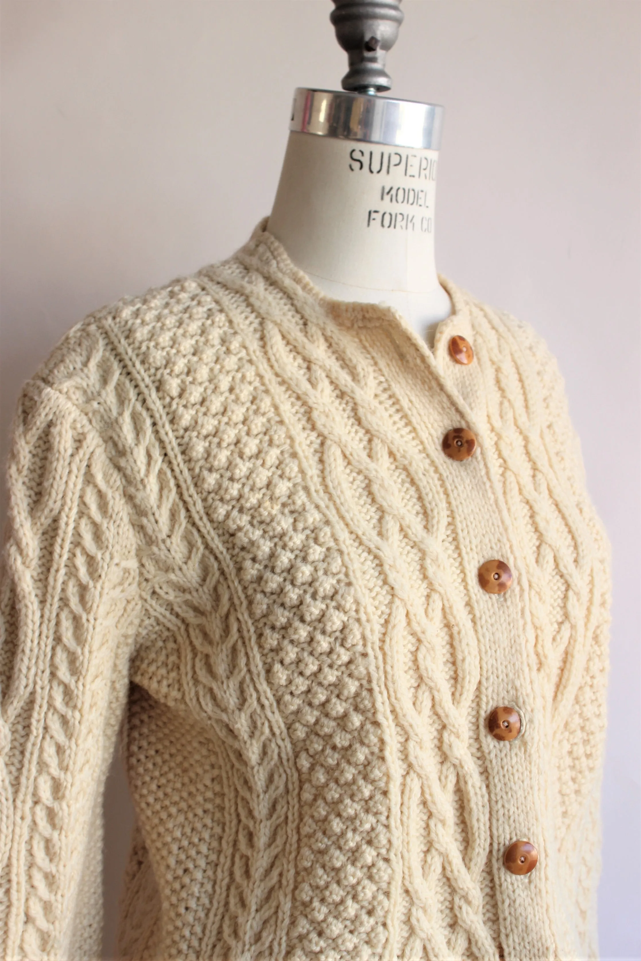 Vintage 1950s Ivory Cableknit Cardigan Sweater